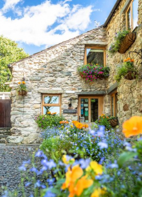 Гостиница The Wayside and Whisky Barn  Уитбек